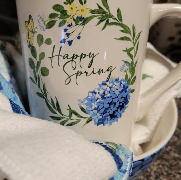 Royal Norfolk - Set of Mug, Bowl, and Kitchen Towel (one each) Happy Spring - Picture 10 of 11
